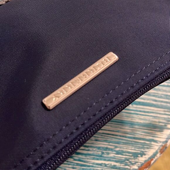 Burberry Nylon Nova Check Makeup Pouch/Bag Authenticated - Picture 6 of 9